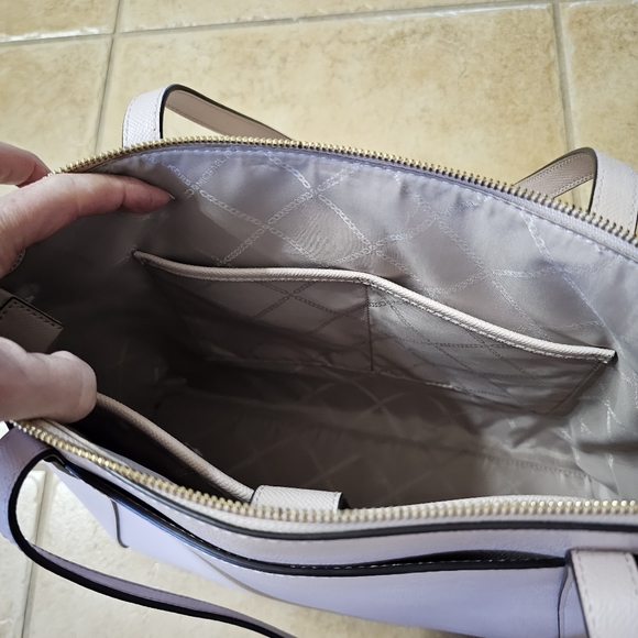 NWOT Michael Kors Purse - Picture 8 of 14